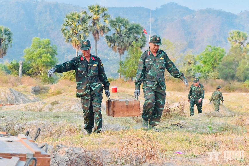 Cục Hậu cần - Kỹ thuật (Quân khu 9): Hủy nổ đạn dược cấp 5 